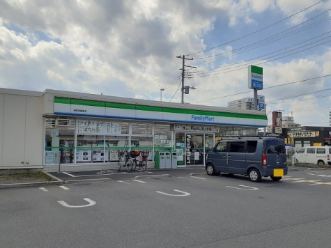 ファミリーマート浦和美園南店