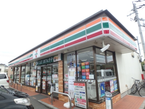 セブンイレブン草加清門町店