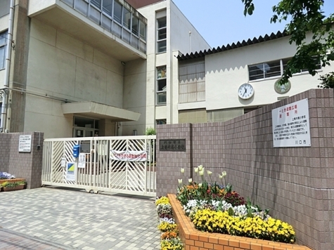上青木南小学校