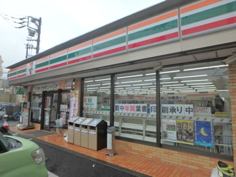 セブンイレブン鳩ケ谷里店