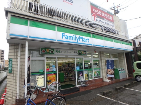 ファミリーマート川口猫橋店